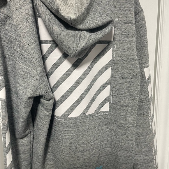 Men's Gray Zip-Up Hoodie with White Graphic Panels and Blue Accent Off White - Picture 5 of 7